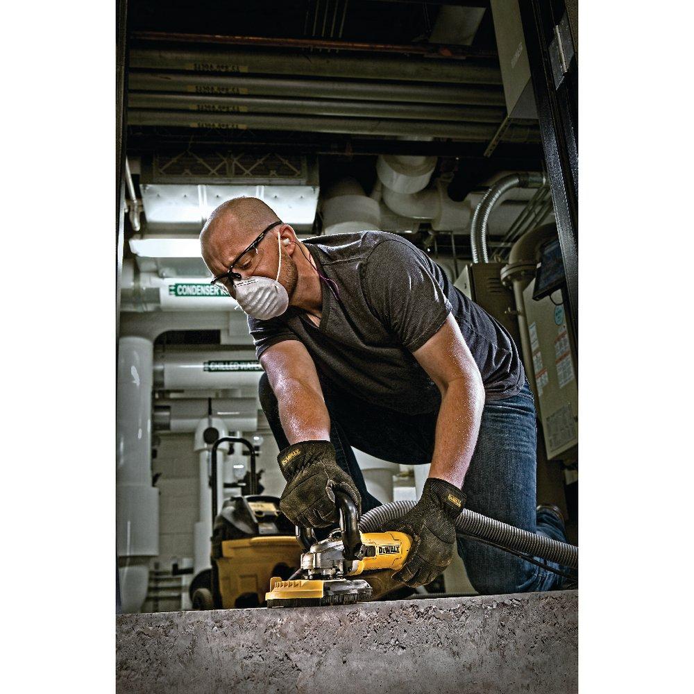 DEWALT Yellow/Black Surface Grinding Dust Shroud Kit 