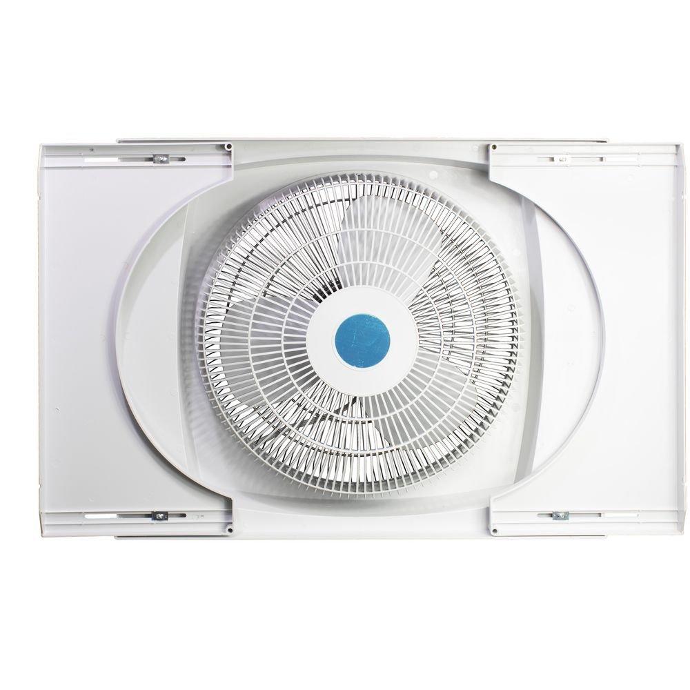 Air King America Inc 3-Blade Oscillating Pedestal Portable Fan 