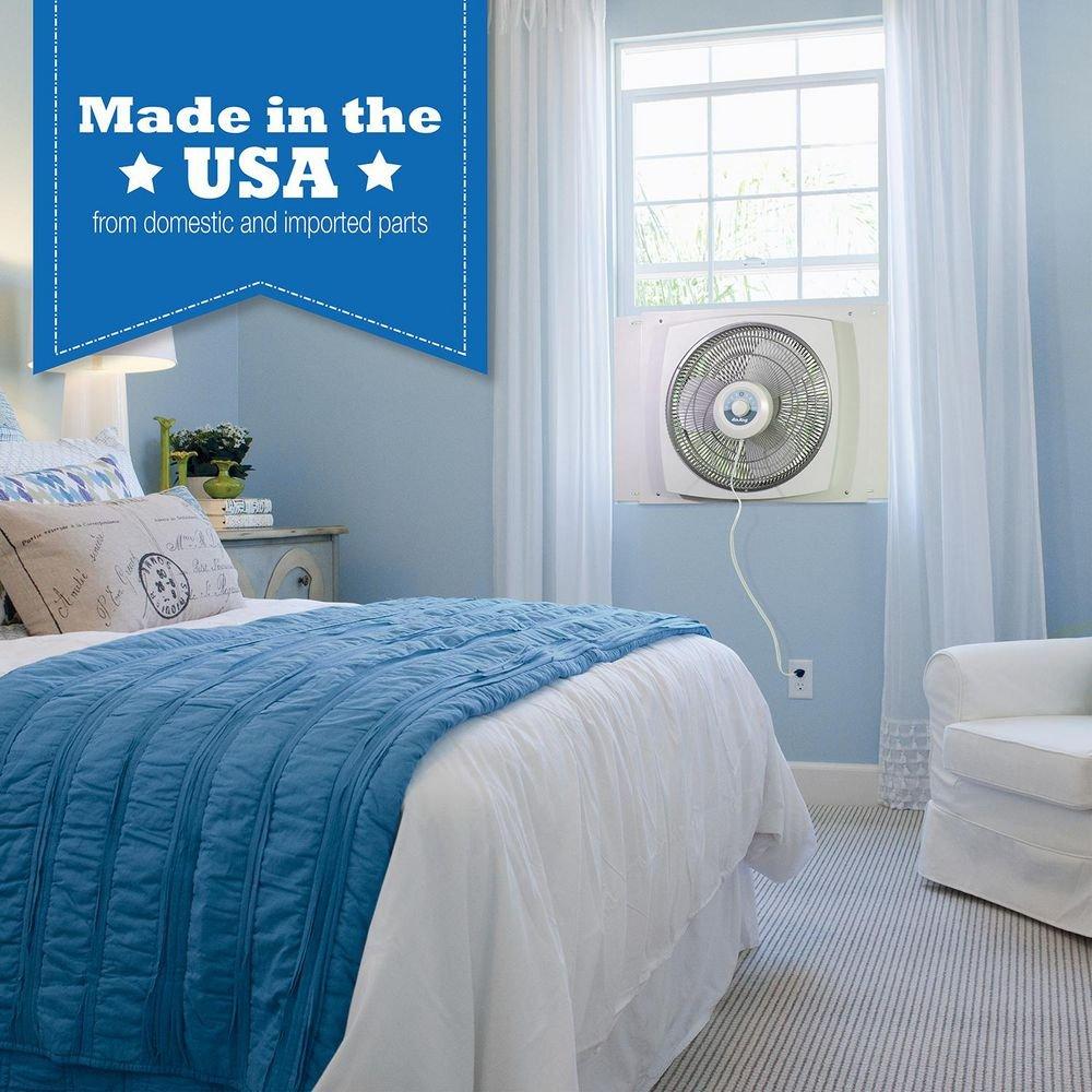 Air King America Inc 3-Blade Oscillating Pedestal Portable Fan 