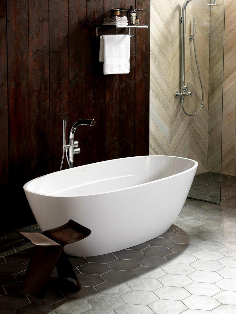 Victoria+Albert&reg; Englishcast&trade; White 67 x 31-1/4 in. Freestanding Bathtub Center Drain 