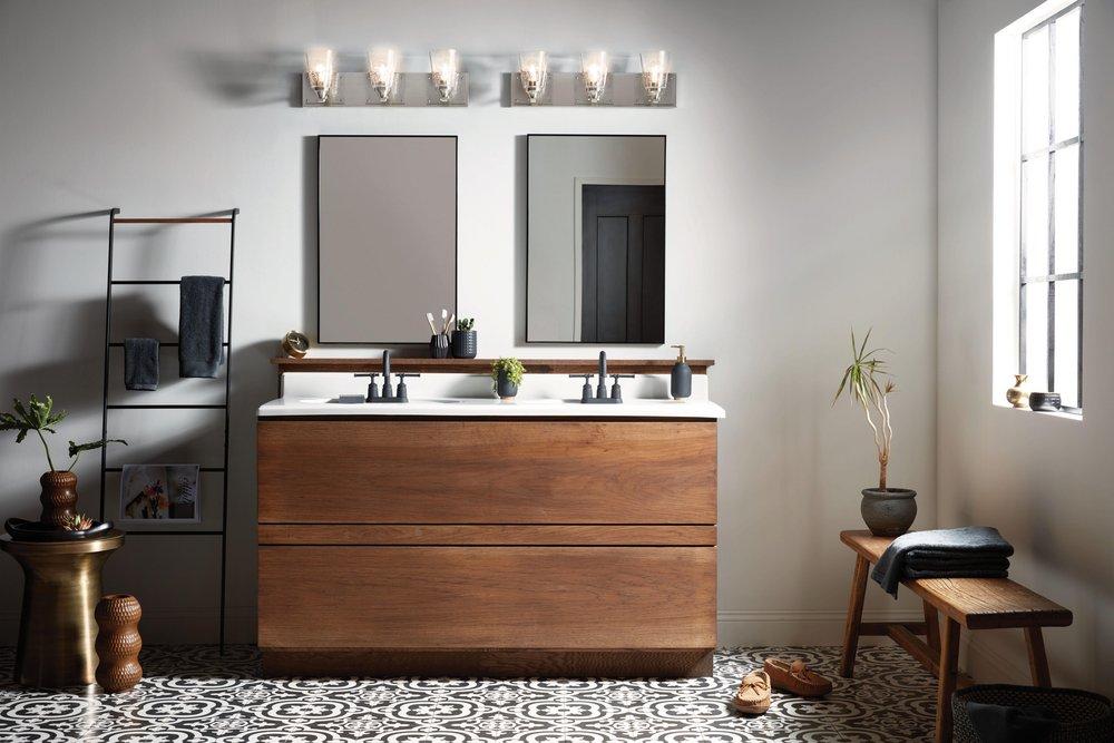 Hinkley Brushed Nickel 100W 3-Light Medium E-26 Base Vanity Light 