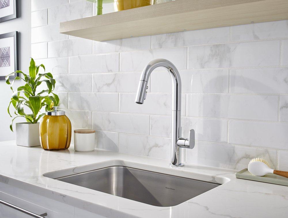 American Standard Polished Chrome Single Handle Pull Down Kitchen Faucet 