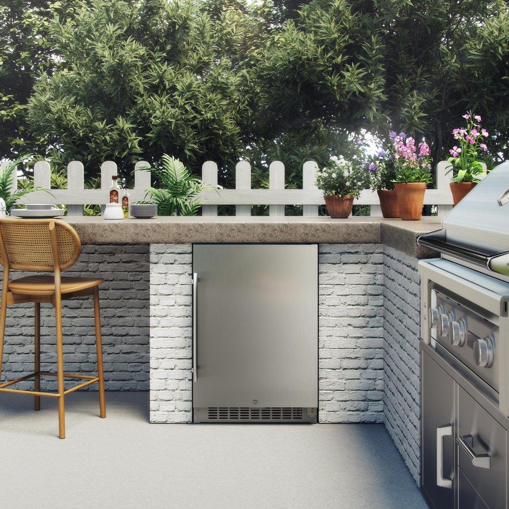 Edgestar Stainless Steel 23-7/16 in. 5.49 cu. ft. Beverage Cooler 