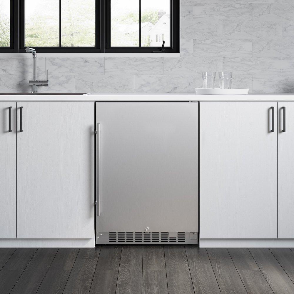 Edgestar Stainless Steel 23-7/16 in. 5.49 cu. ft. Beverage Cooler 