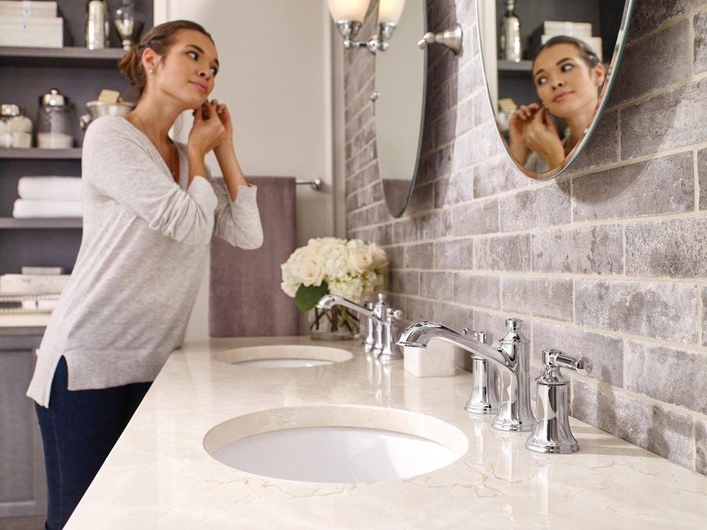 Moen Chrome Two Handle Widespread Bathroom Sink Faucet 