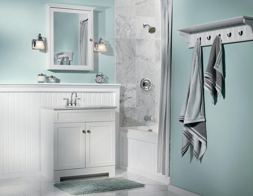 Moen Chrome Two Handle Centerset Bathroom Sink Faucet 