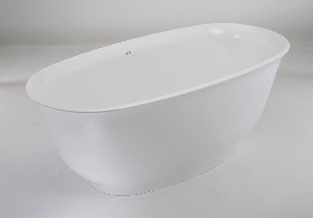 Hydro Systems White 63 x 32 in. 90 gal Hydroluxe Solid Surface Oval Freestanding Bathtub with Center Drain 