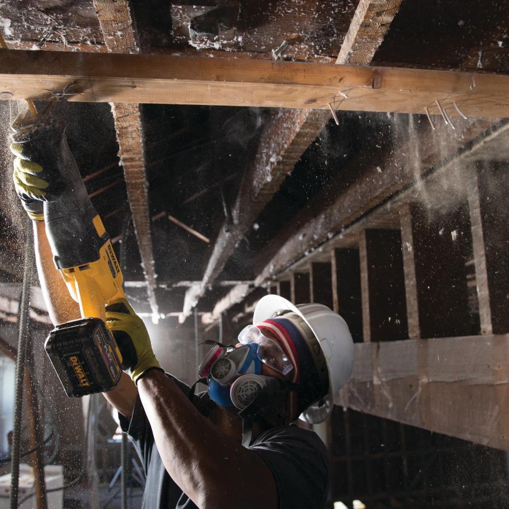 DEWALT Yellow Cordless 6A Lithium-ion Reciprocating Saw Tool Kit 