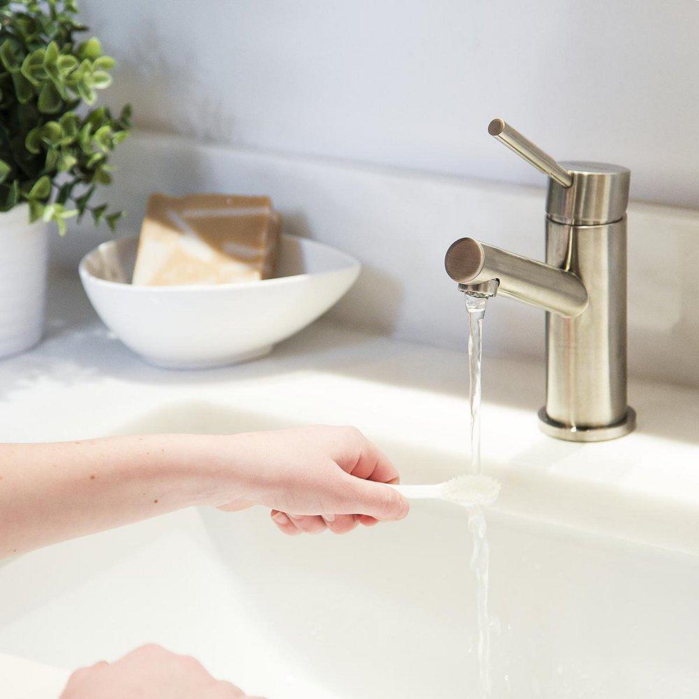 Speakman Brushed Nickel Single Handle Centerset Bathroom Sink Faucet 