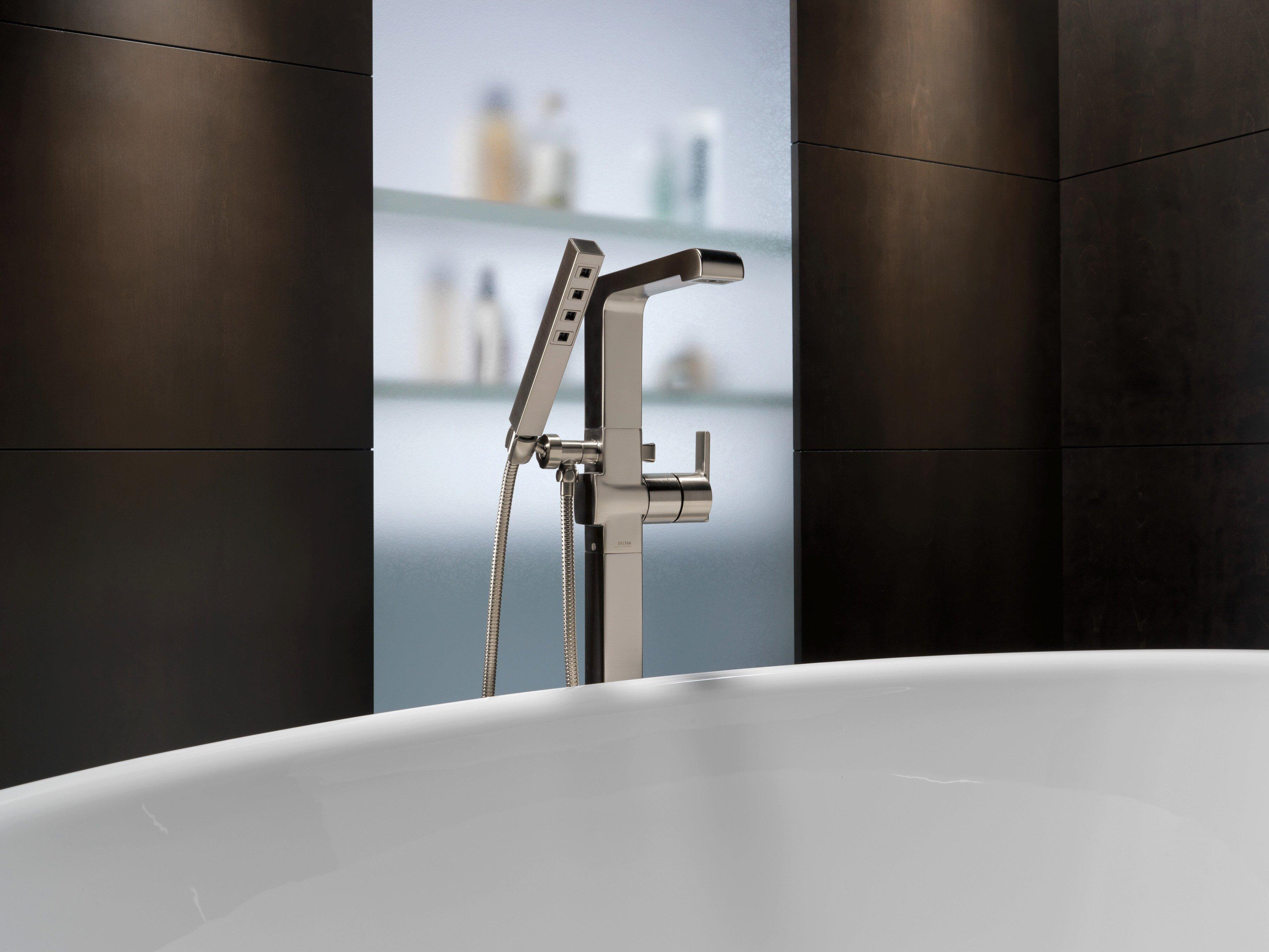 Delta Faucet Brilliance Stainless Single Handle Lever Floor Mount Filler 