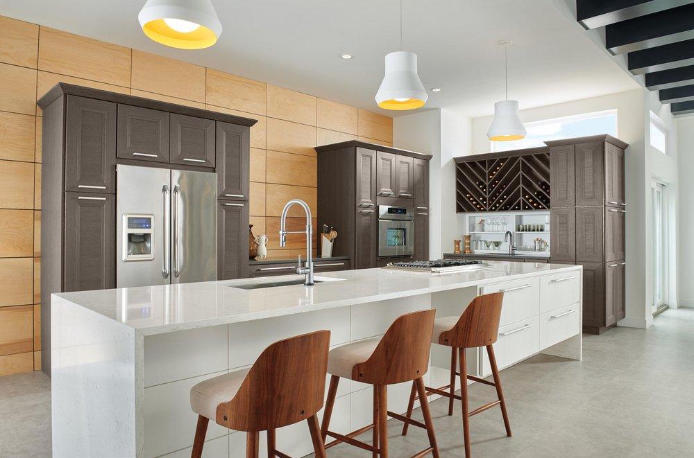 Delta Faucet Arctic Stainless Single Handle Pull Down Touch Activated Kitchen Faucet 