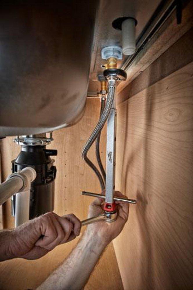 Milwaukee® Silver Basin Wrench 