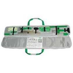 Window Cleaning Kit in Green and Silver