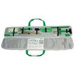Window Cleaning Kit in Green and Silver