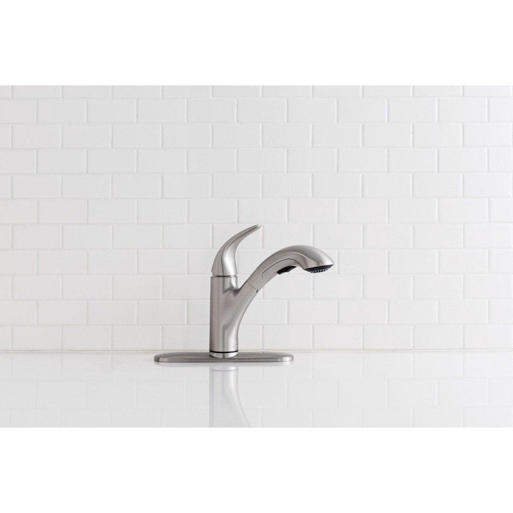 Moen Chrome Single Handle Pull Out Kitchen Faucet 