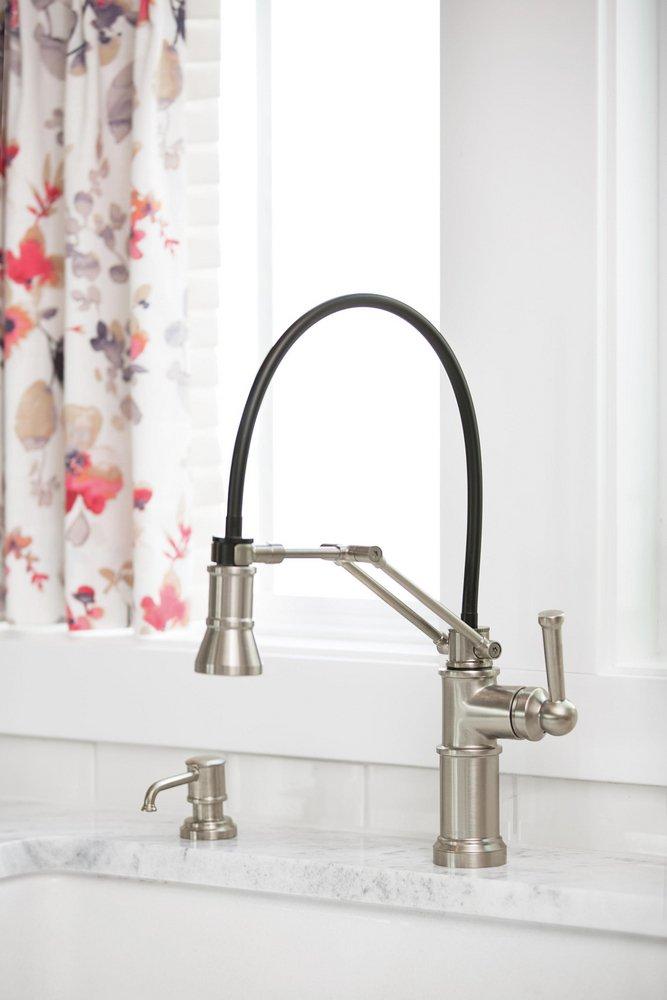 Brizo Stainless Single Handle Pull Down Touch Activated Kitchen Faucet 