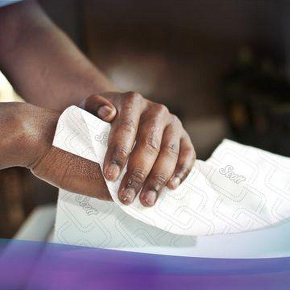 Scott&reg; White Centerfeed Towel (Case of 6) in White 