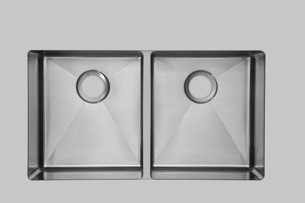 Signature Hardware Brushed Stainless Steel 33 x 22 in. Stainless Steel Double Bowl Undermount Kitchen Sink 