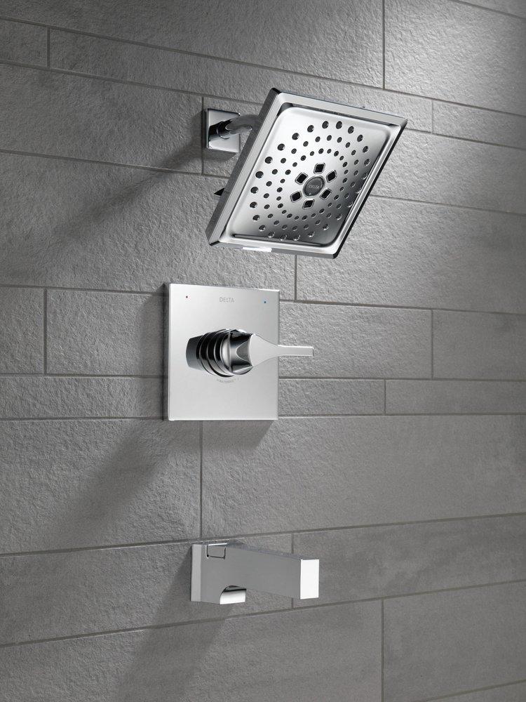 Delta Faucet Chrome Single Handle Multi Function Bathtub & Shower Faucet 
