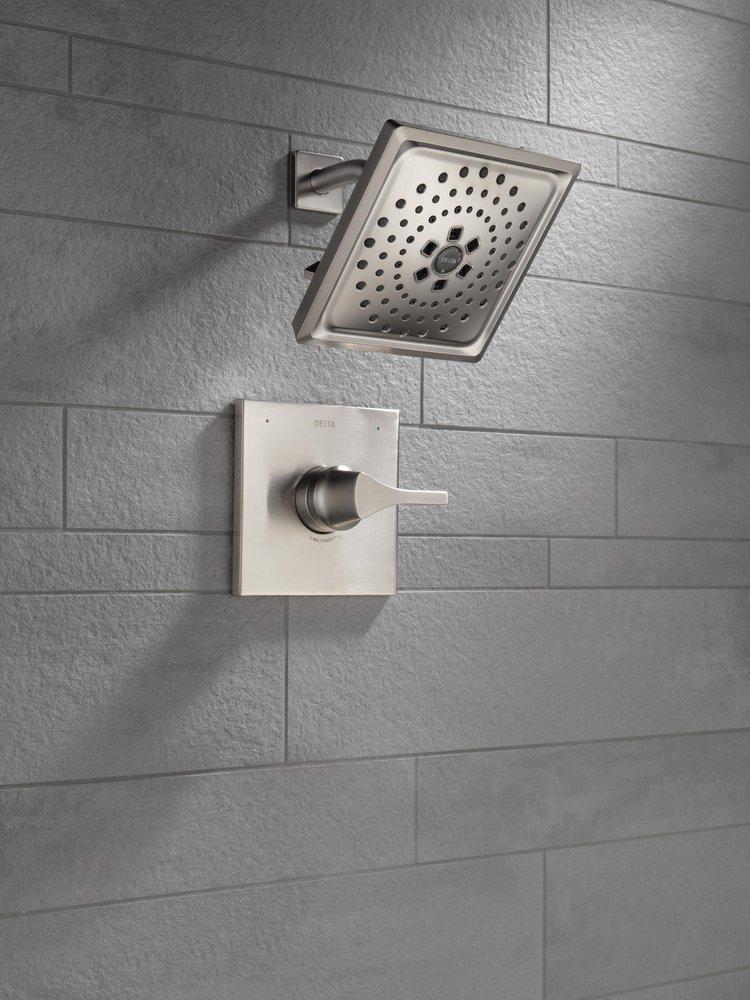 Delta Faucet Brilliance Stainless 2 gpm Shower Faucet with Single Lever Handle 