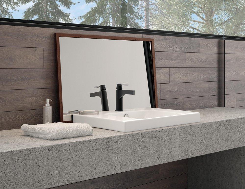 Delta Faucet Chrome/Matte Black Single Handle Monoblock Bathroom Sink Faucet with Drain Assembly 