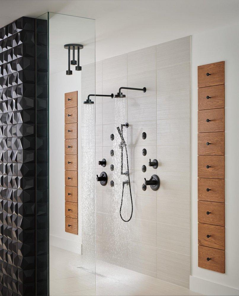 Brizo Matte Black 1.75 gpm 1-Function Ceiling Mount Pendant Showerhead 