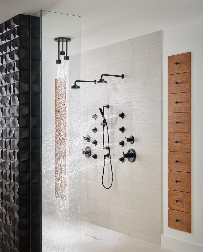 Brizo Matte Black 1.75 gpm 1-Function Ceiling Mount Pendant Showerhead 