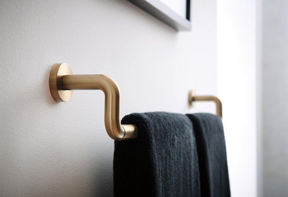Brizo Luxe Gold 30 in. Towel Bar 