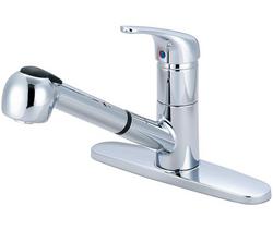 Single Handle Pull Out Kitchen Faucet in Polished Chrome