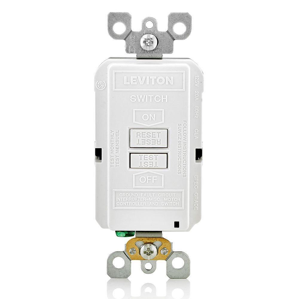 LEVITON White Plastic Receptacle in White 