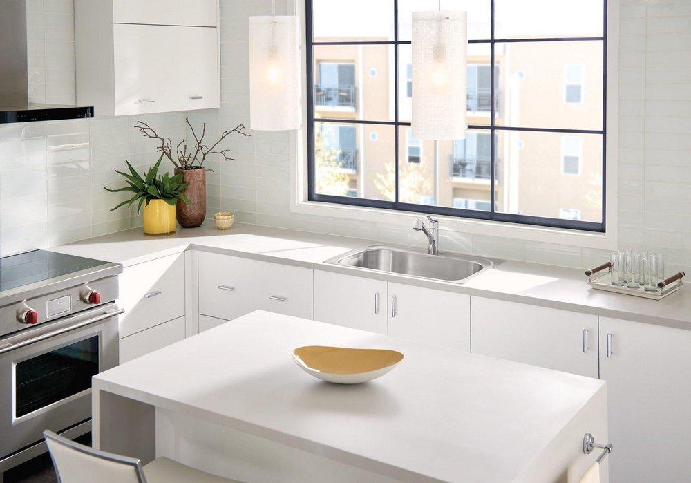 Moen Chrome Single Handle Pull Out Kitchen Faucet 