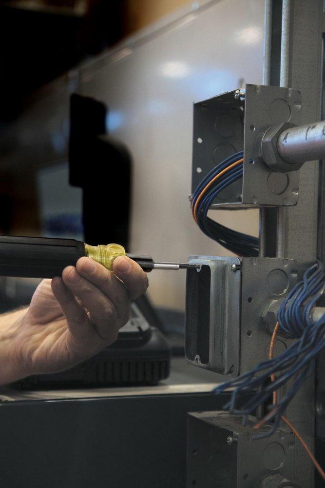 Klein Tools Black Tapping Tool 