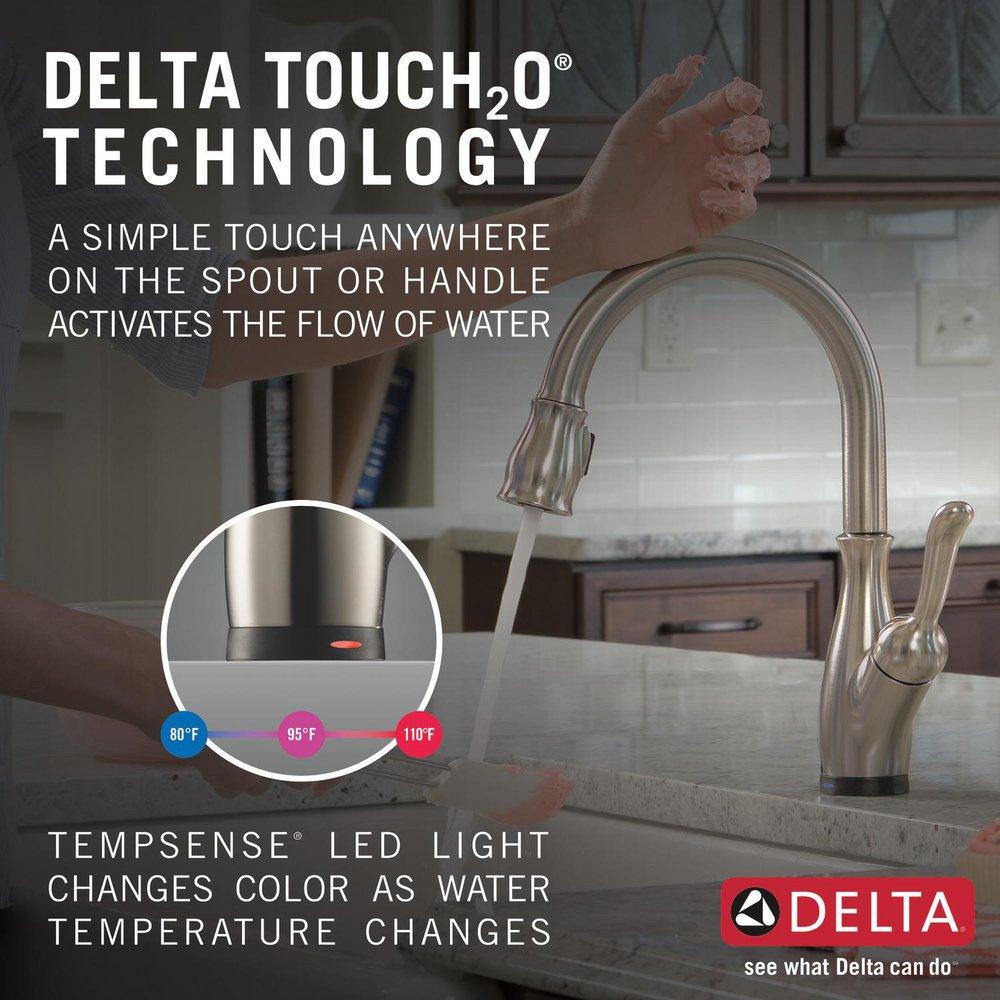 Delta Faucet SpotShield Stainless Single Handle Pull Down Touch Activated Kitchen Faucet 