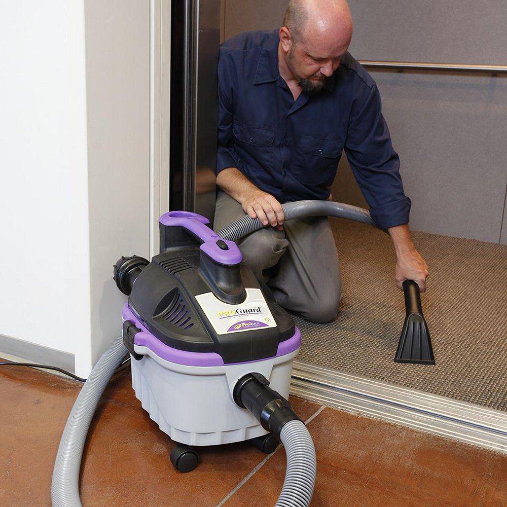 ProTeam&reg; Grey ProGuard 4 gln Portable Wet/Dry Vacuum (#107128) 