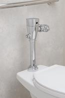 Moen Chrome 3.5 gpf Electronic Flush Valve with 1-1/2 in. Water Closet 