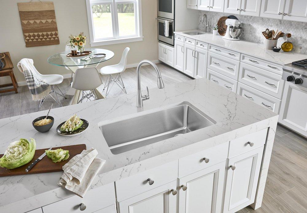 BLANCO Stainless Single Handle Pull Down Kitchen Faucet 