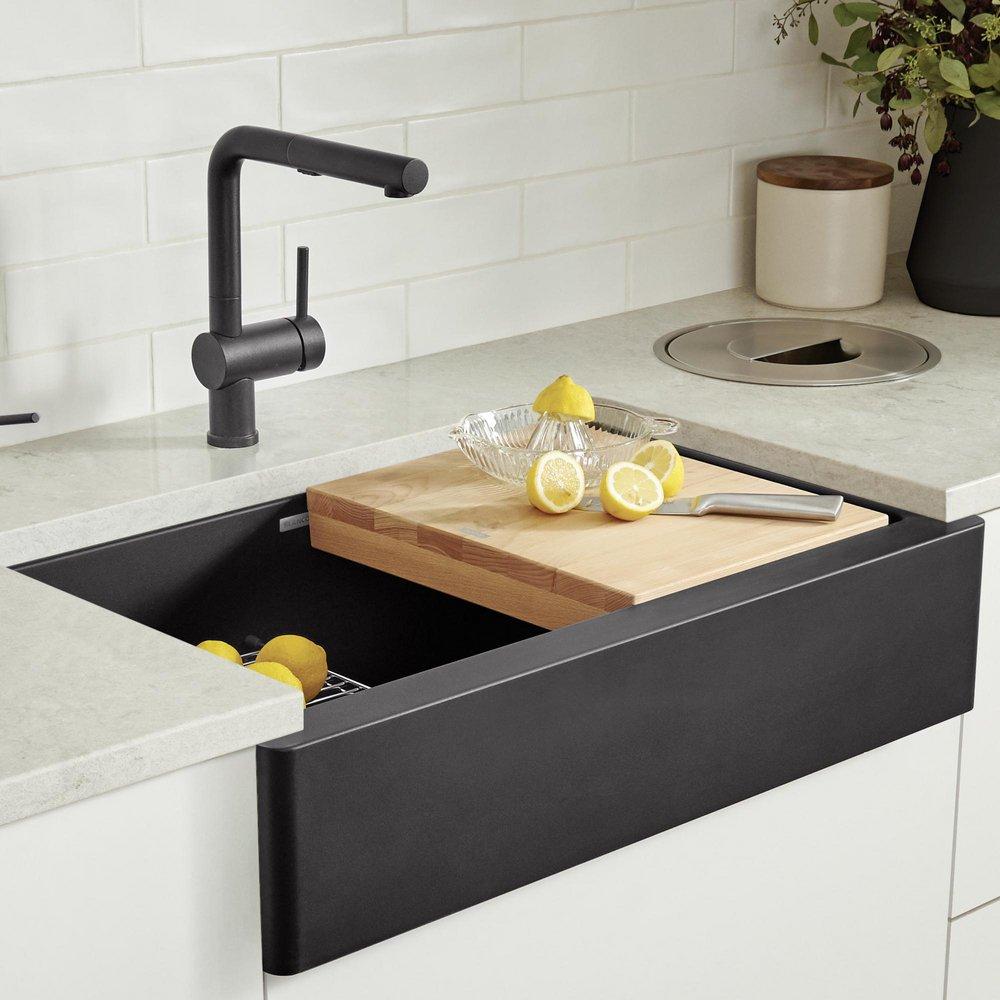 BLANCO Beech Wood Wood Cutting Board 