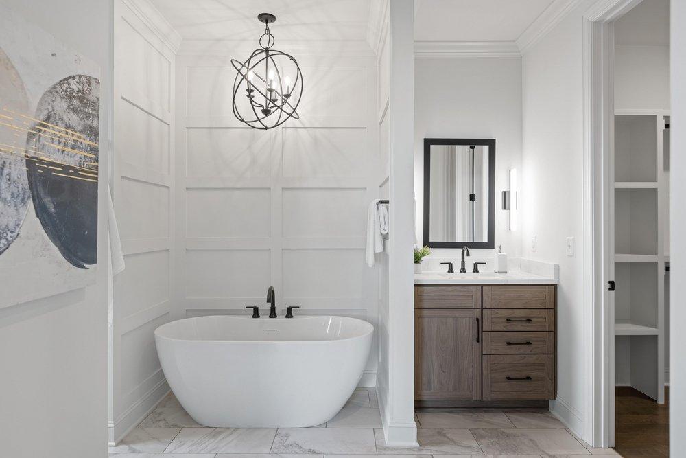 Delta Faucet Matte Black Two Handle Roman Tub Faucet Trim Only 