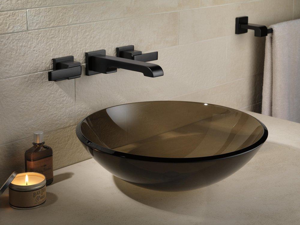 Delta Faucet Matte Black Two Handle Wall Mount Widespread Bathroom Sink Faucet 