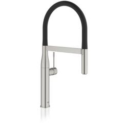Single Handle Pull Down Kitchen Faucet in SuperSteel Infinity™