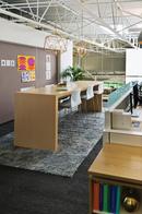 Hinkley Deluxe Gold 60W 3-Light Chandelier 