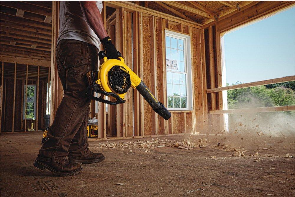 DEWALT Yellow Lithium-Ion Handheld Blower 