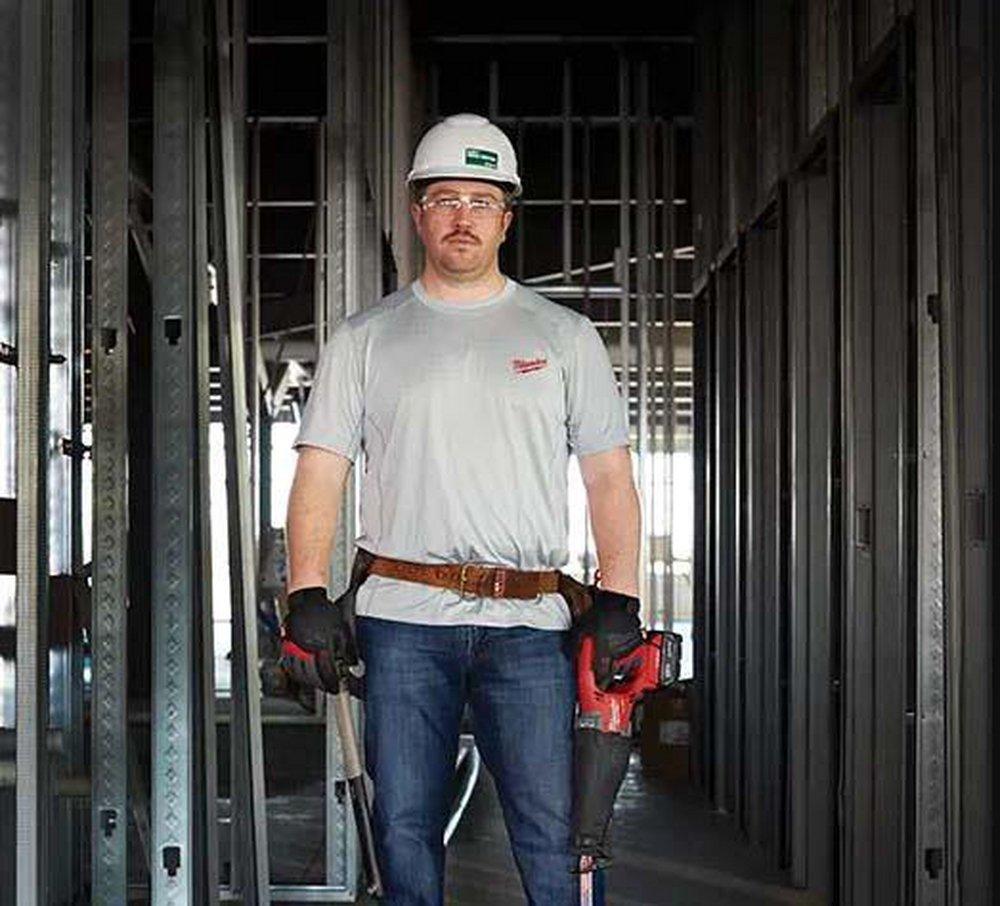 Milwaukee&reg; Grey Light Weight Performance Shirt in Gray 