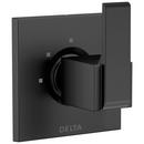 Single Handle Diverter Valve Trim in Matte Black