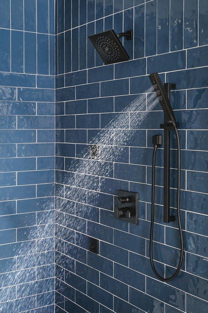 Delta Faucet Matte Black Single Function Body Spray 