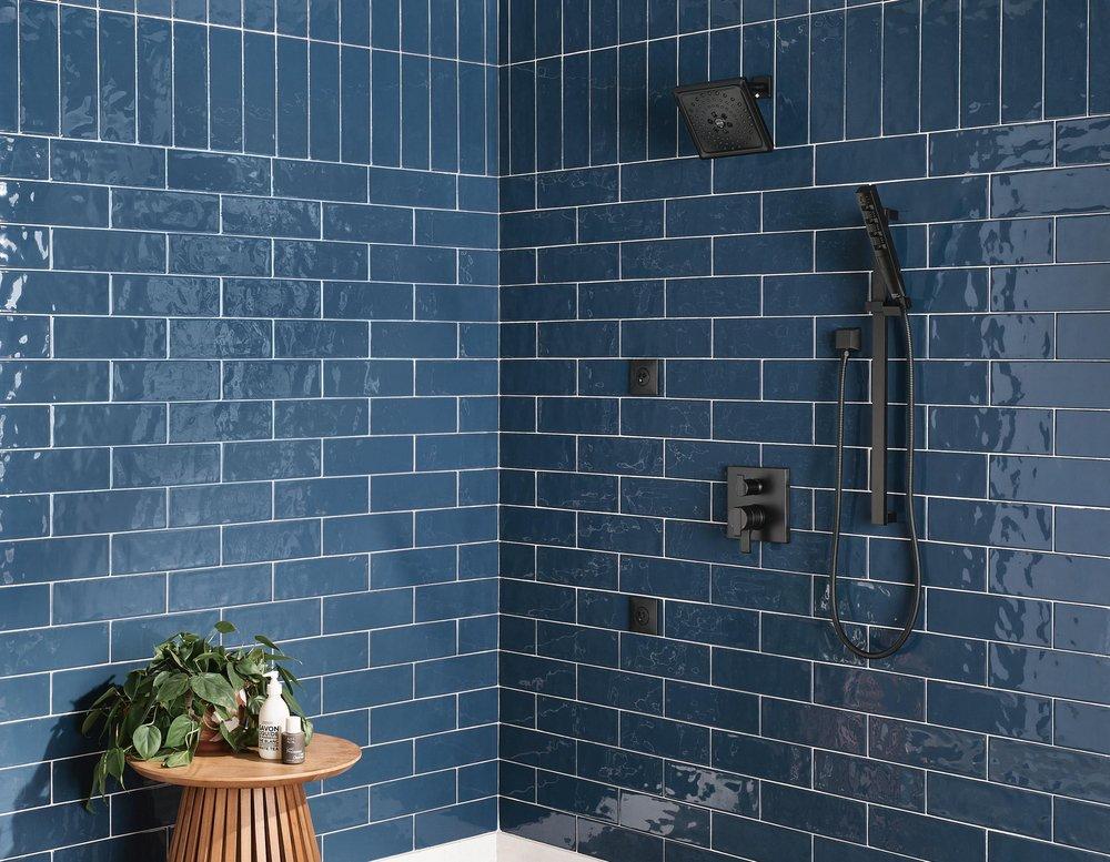 Delta Faucet Matte Black Multi Function Full Body, H2Okinetic&reg; and Pause Showerhead 