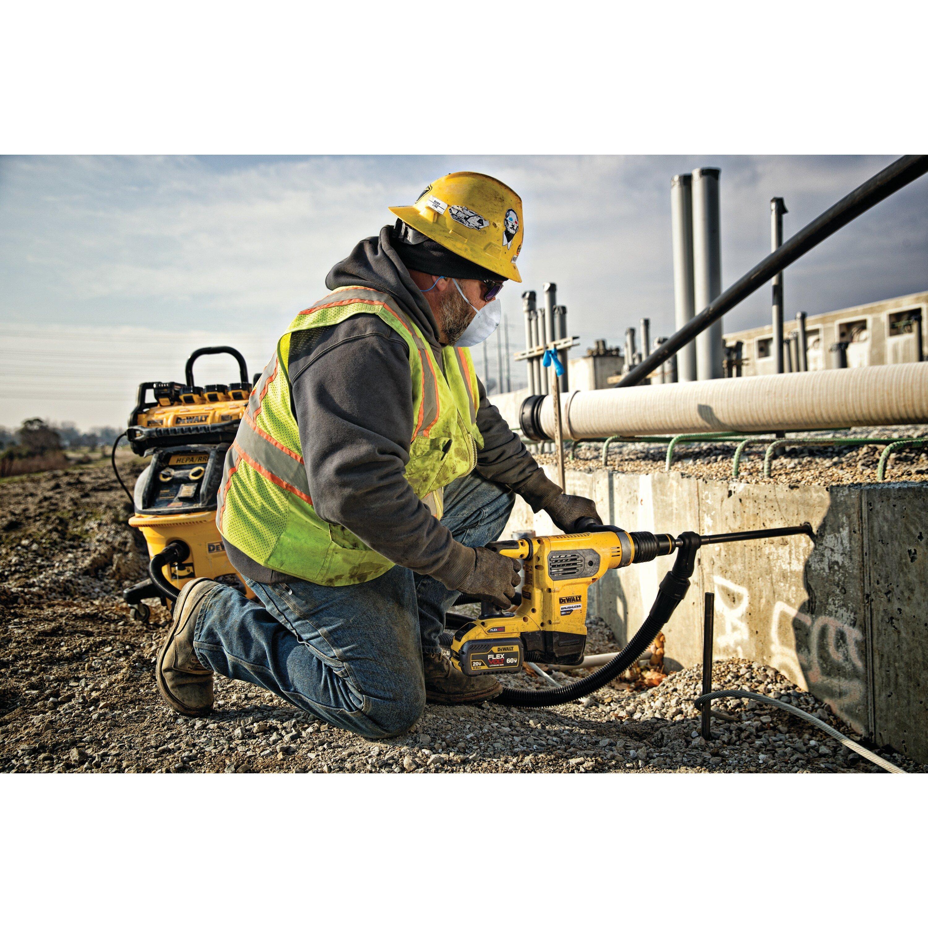 DEWALT Yellow 1-9/16 in. Cordless Combination Hammer 