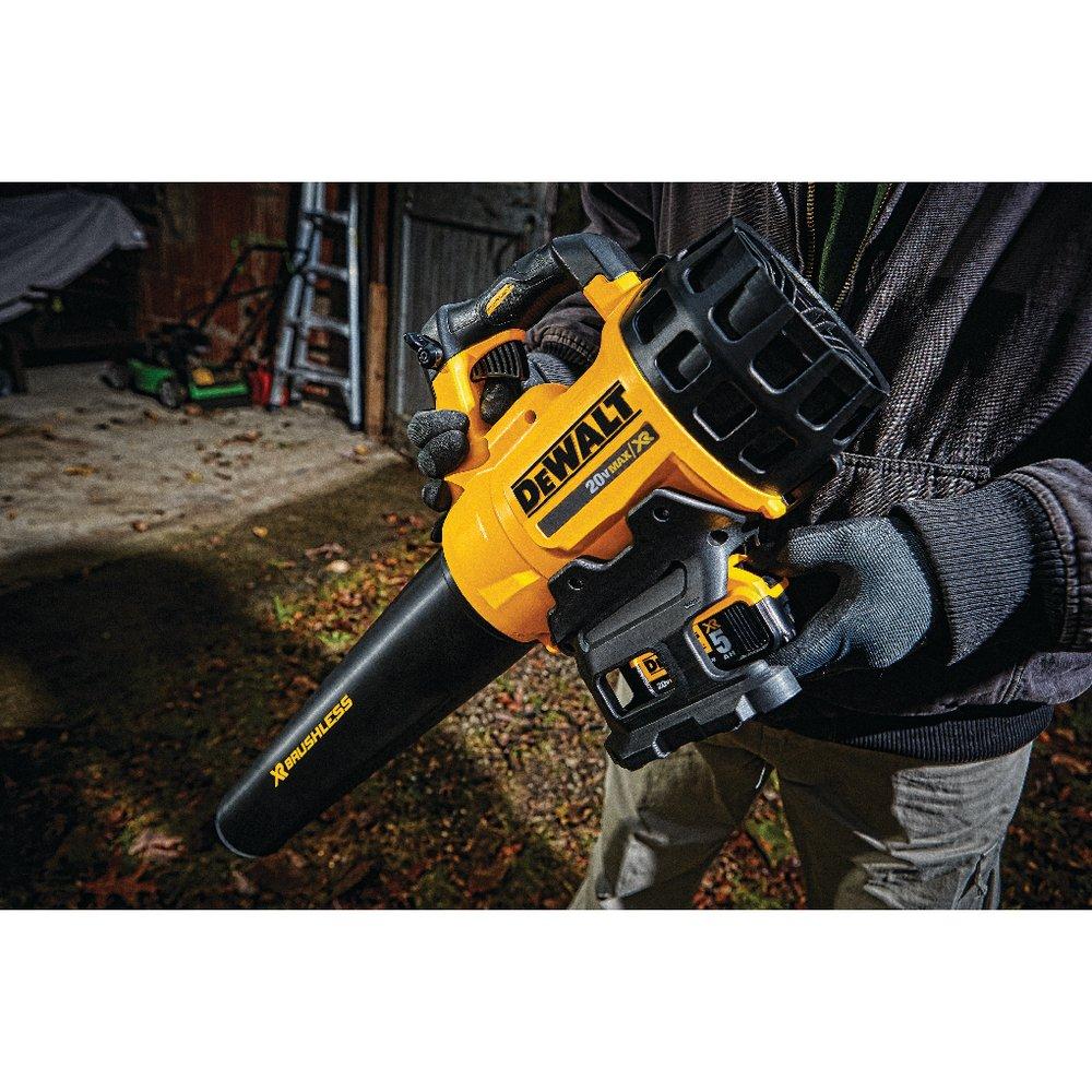 DEWALT Yellow Lithium-ion Battery Brushless Handheld Blower Bare Tool 