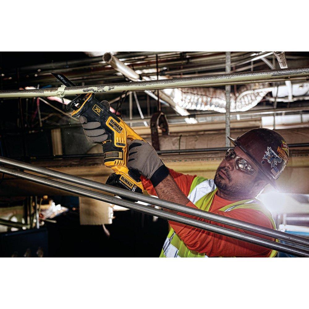 DEWALT Black Brushless Compact Reciprocating Saw Kit 