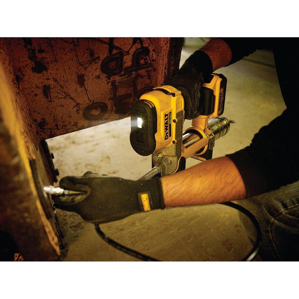 DEWALT Grease Gun 